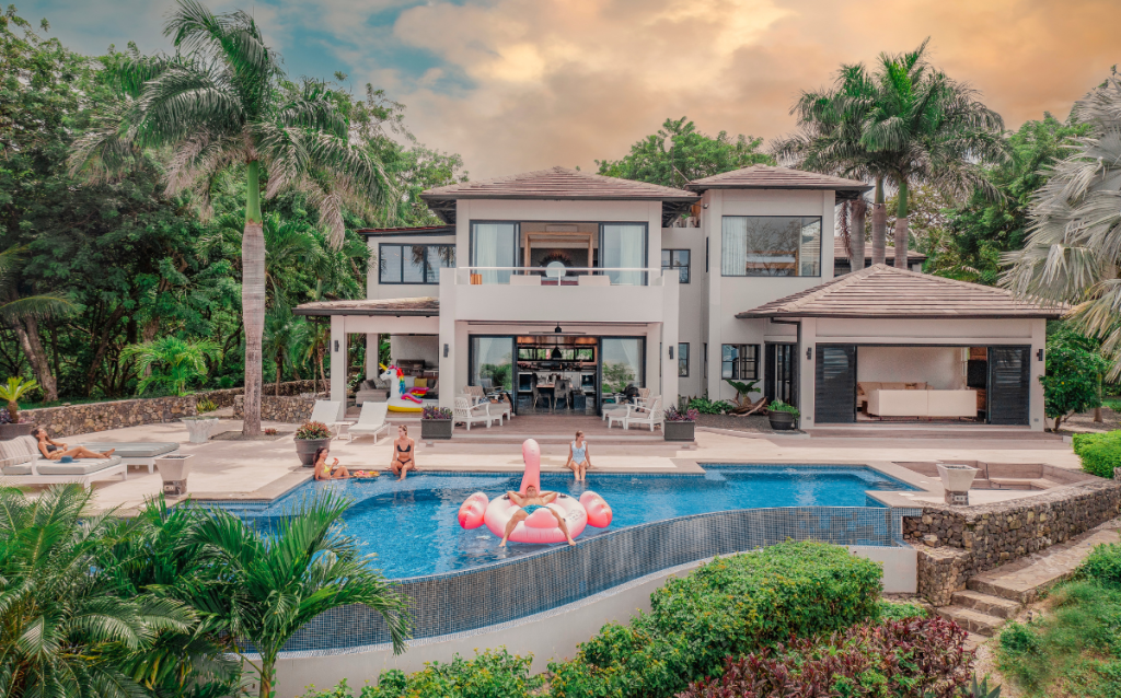 Luxury Homes in Costa Rica